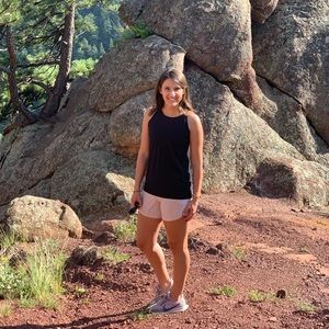 Meet your Posher, Kayli